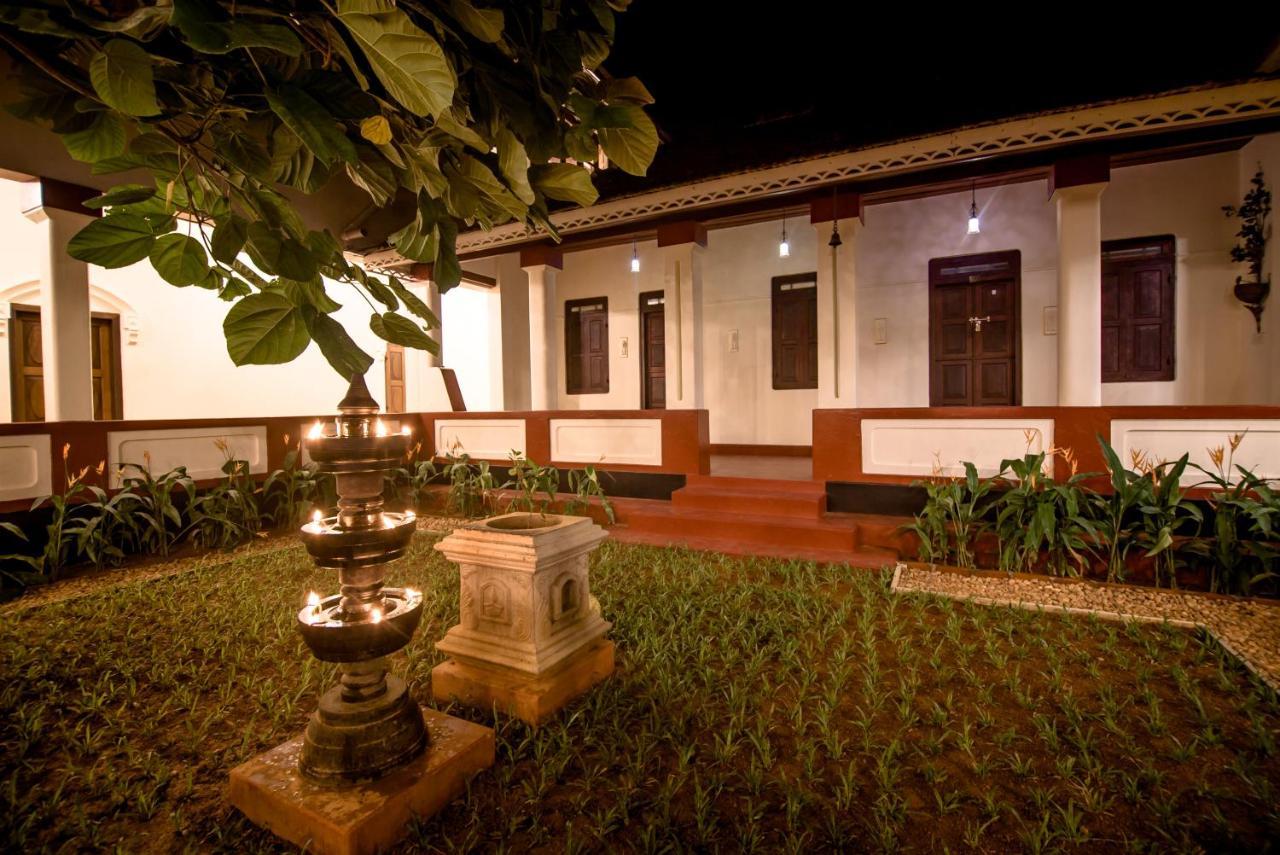 Flamingo Boutique Hotel & Ayurvedic Spa Mararikulam Exterior foto